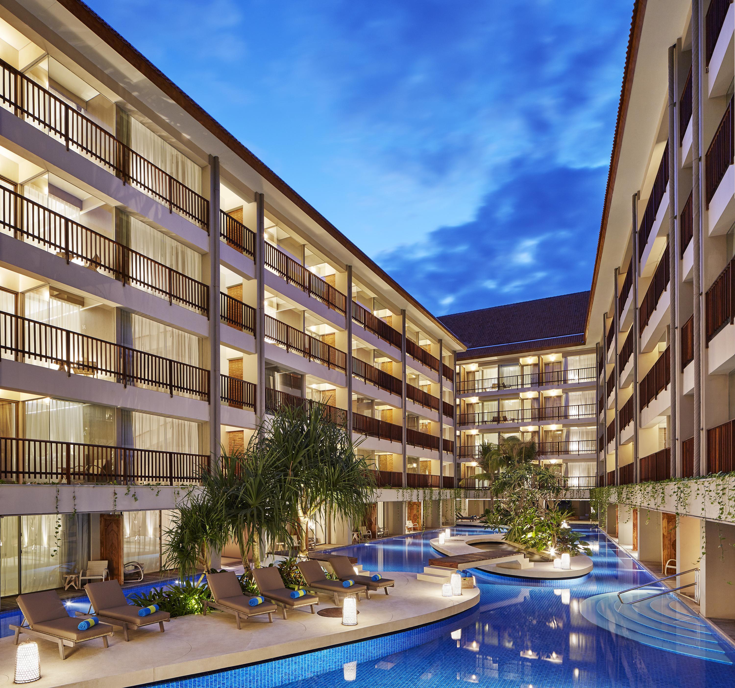 Four Points By Sheraton Bali, Kuta Kuta Lombok Exteriör bild